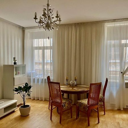 Provence Style Apartment In Old Town Klaipeda Exterior photo